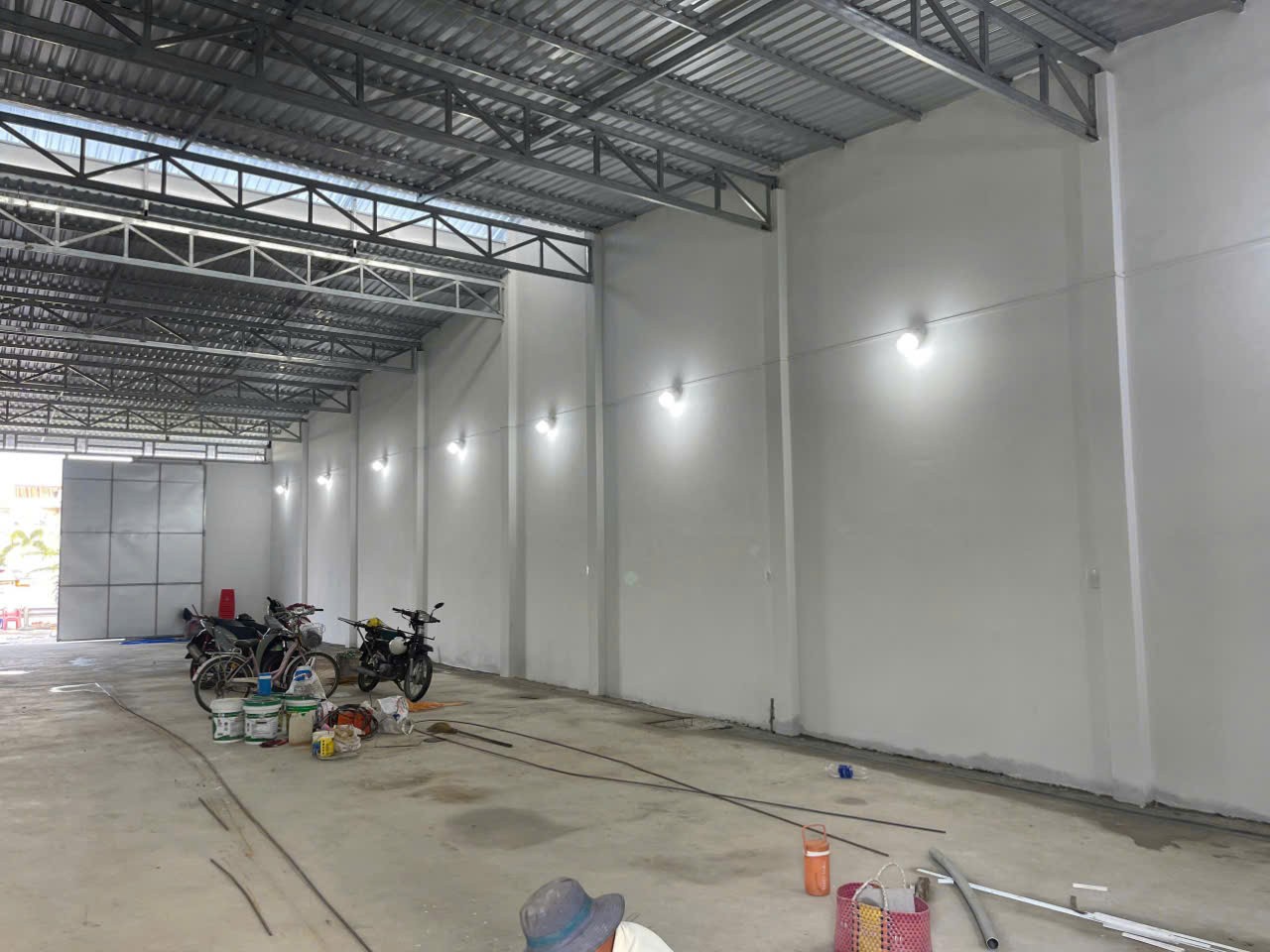 91. Cho Thuê Kho Xưởng 300M² Có Sân Sau Mặt Sông Nhỏ 3