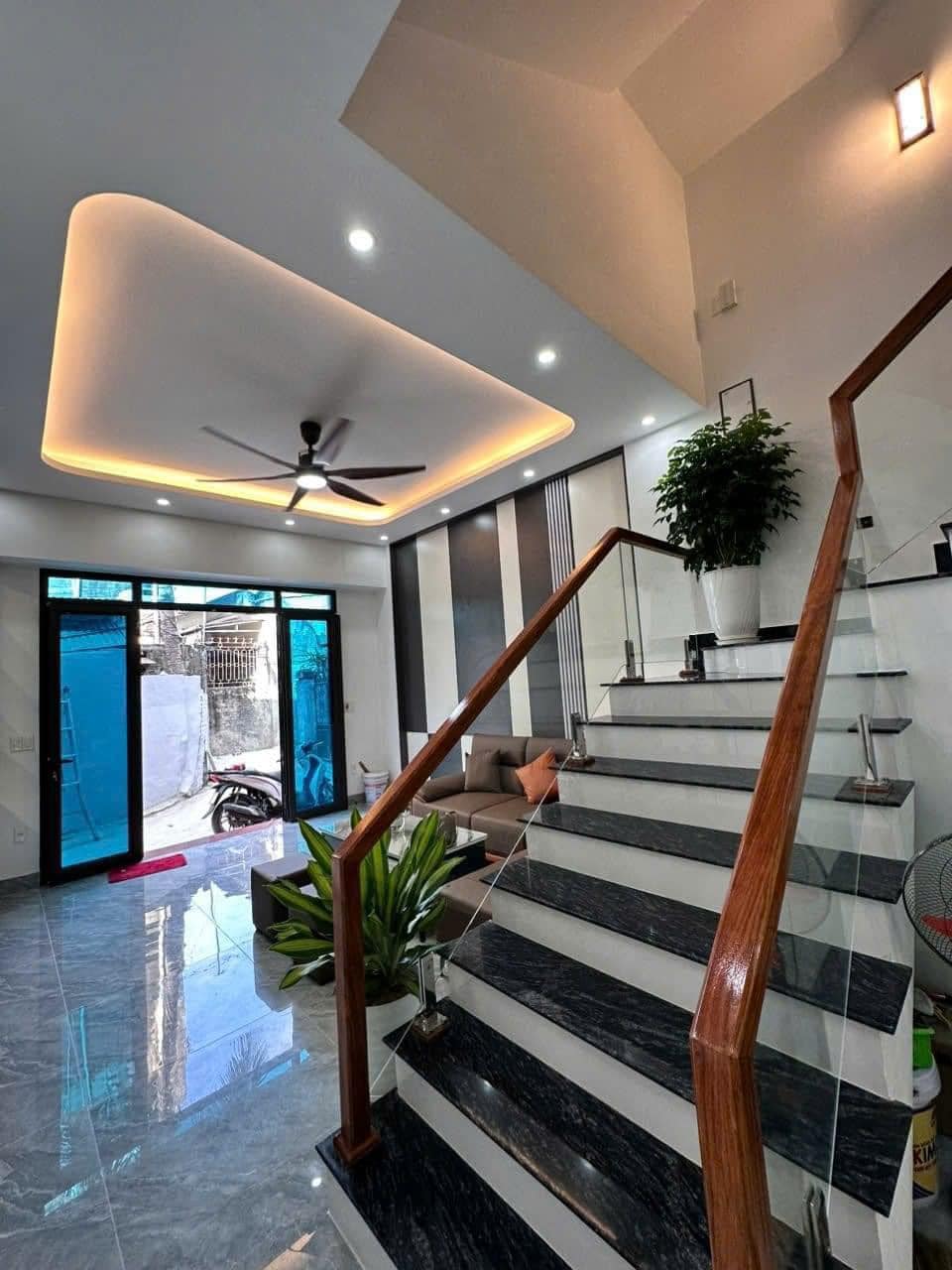 Bán nhà 3 tầng ngõ phố Nguyễn Thị Duệ, ph Thanh Bình, TP HD, 50.6m2, mt 4.45m, 3 ngủ 3