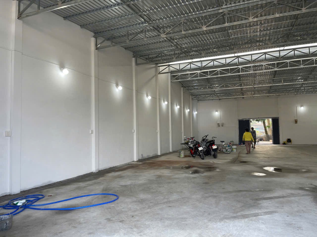 91. Cho Thuê Kho Xưởng 300M² Có Sân Sau Mặt Sông Nhỏ 4