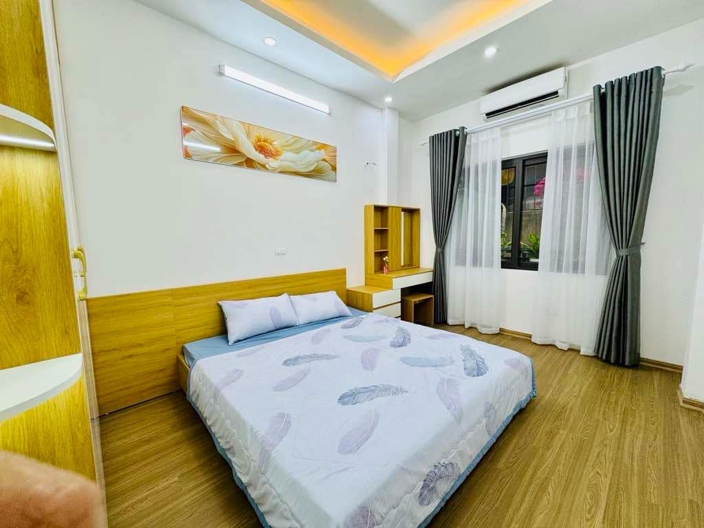 Cần bán Nhà ở, nhà cấp 4, nhà hẻm đường Nam Dư, Phường Lĩnh Nam, Diện tích 38m², Giá 5.3 Tỷ 2