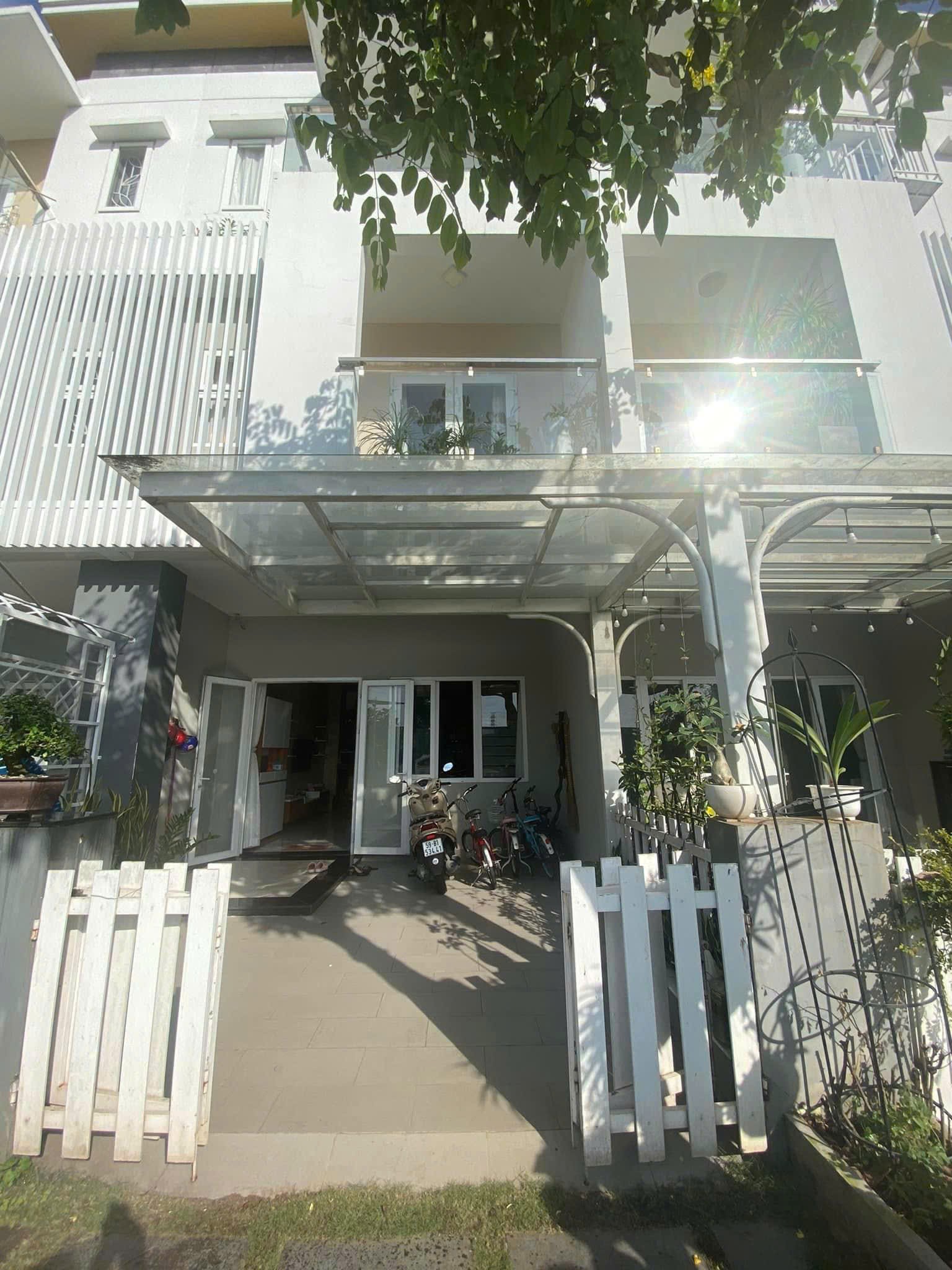 Cần bán Nhà mặt tiền dự án Melosa Garden, Diện tích 85m², Giá 16 Triệu/tháng