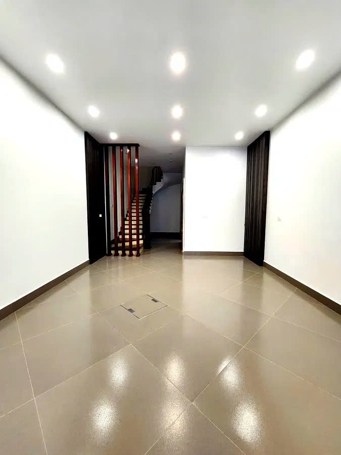 Bán nhà 6 tầng, 60m², Ngọc Thụy, Long Biên - 15.5 tỷ.Mặt ngõ ô tô chánh. 4