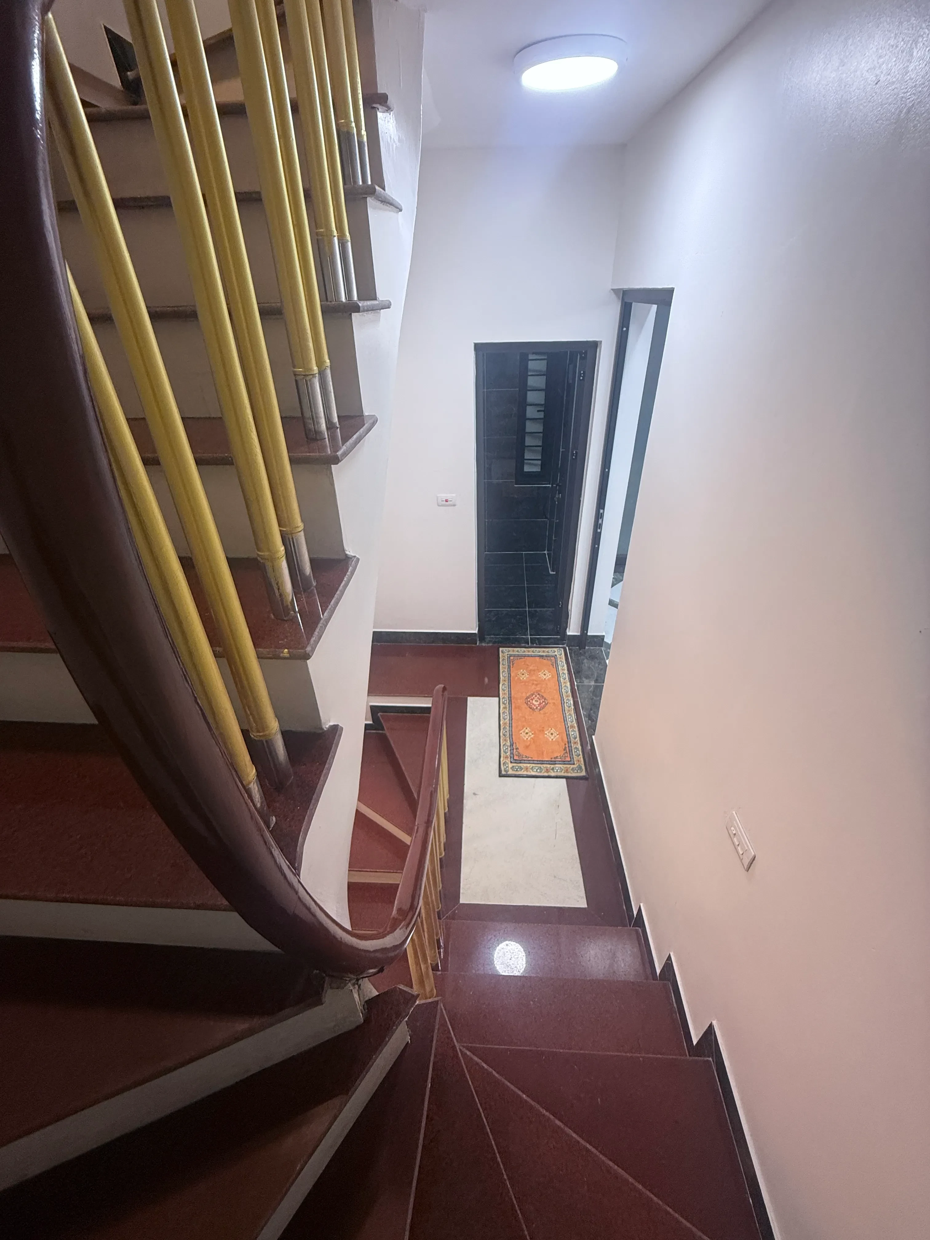 Bán Nhà Kim Ngưu 30/36m2. 5 tầng. mặt tiền 5.1m. giá 14.85 tỷ Hai Bà Trưng Hà Nội 3