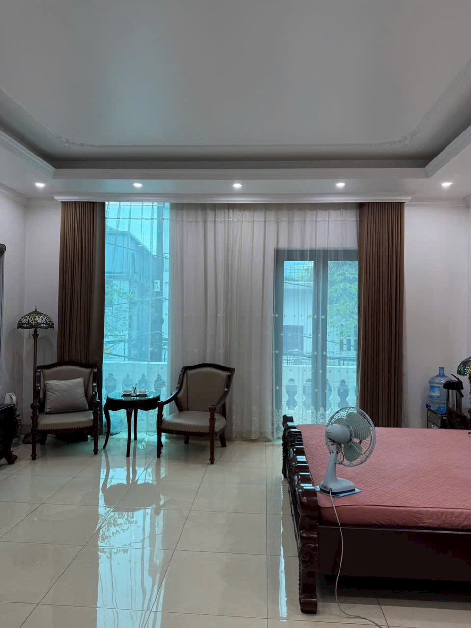 Bán căn nhà mặt phố phường Trần Hưng Đạo, TP HD, 73.3m2, mt 6m, thang máy, KD buôn bán 4