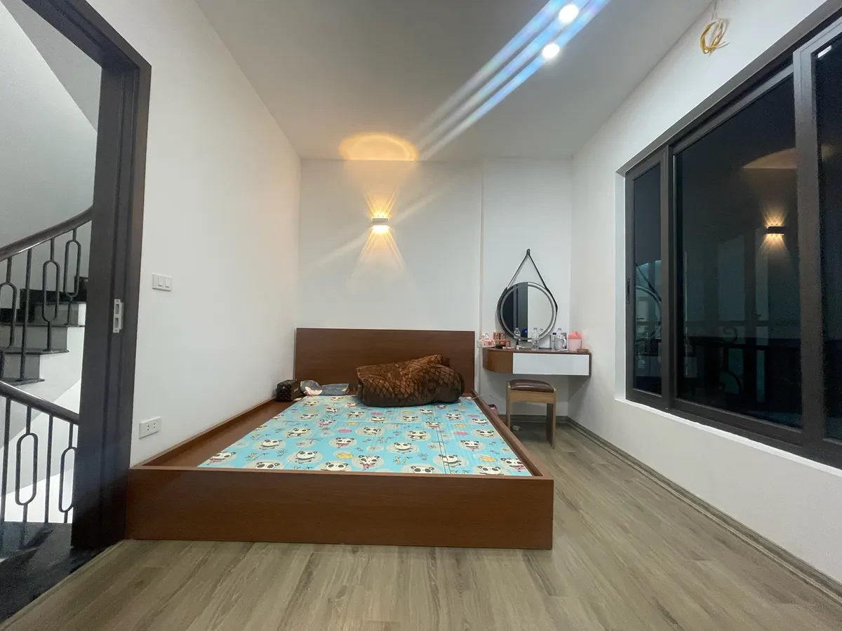 Bán Nhà Hòa Bình 31/39m2. 5 tầng. mặt tiền 3.8m. giá 8.5 Tỷ Đống Đa Hà Nội 4