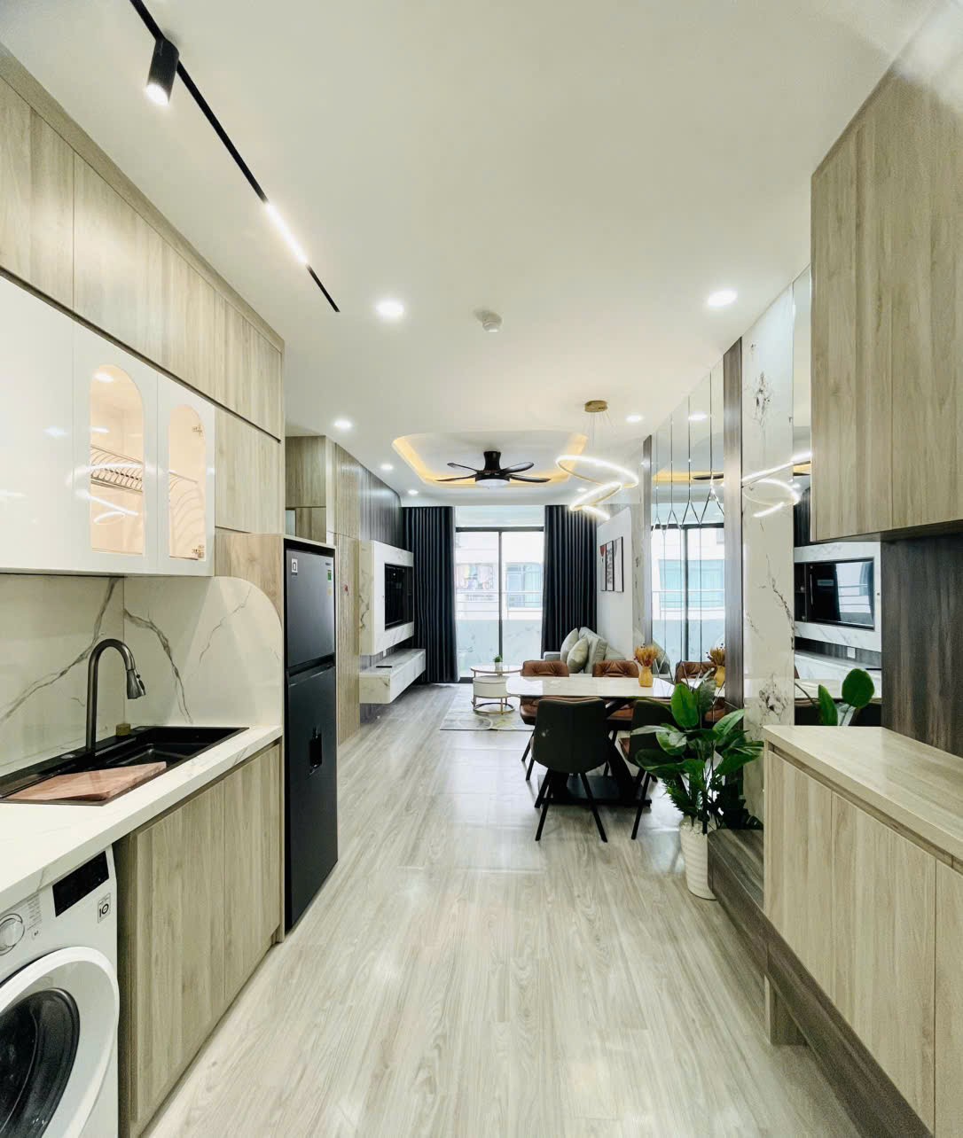 CĂN HỘ 2PN XÉO BIỂN MƯỜNG THANH VIỄN TRIỀU, NHA TRANG, GIÁ 3,15 TỶ, 12TR/THÁNG 6