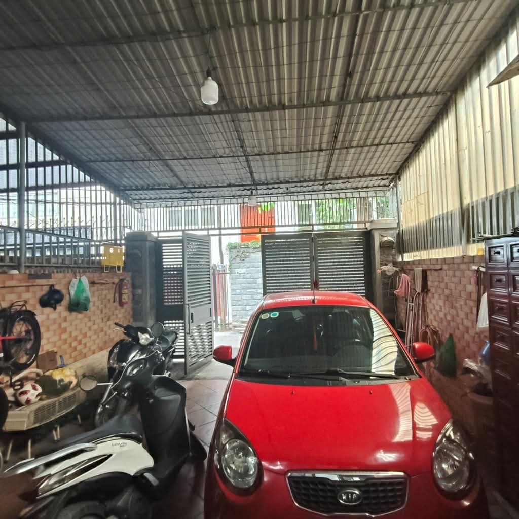 bán nhà Ngọc Thuỵ, 100m, MT 5m, ngõ ôtô thông, 10m ra ôtô tránh 3