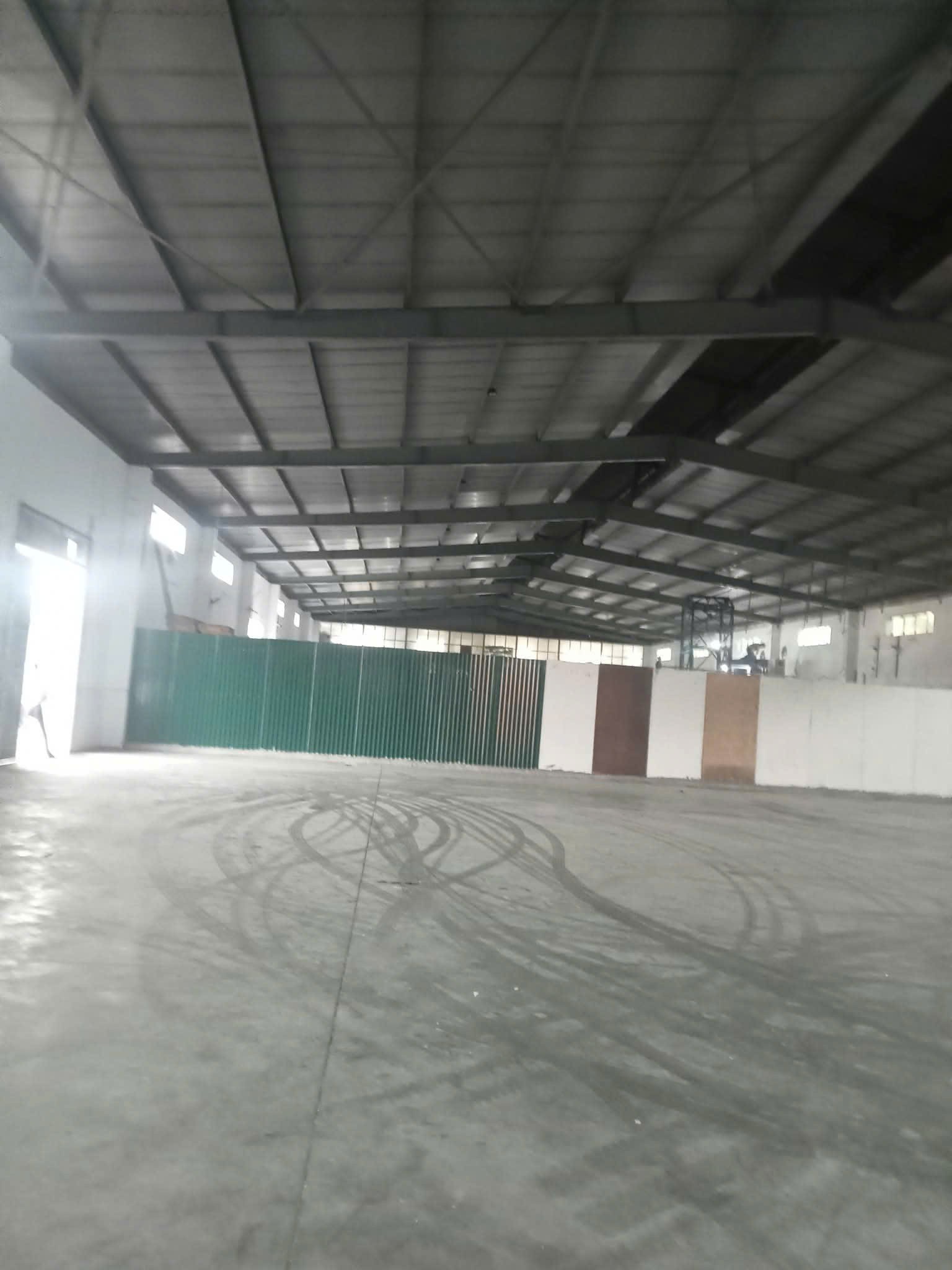 Cho thuê Kho - Nhà xưởng KCN Đồng Văn 1, Diện tích 1800m², Giá 50 Nghìn