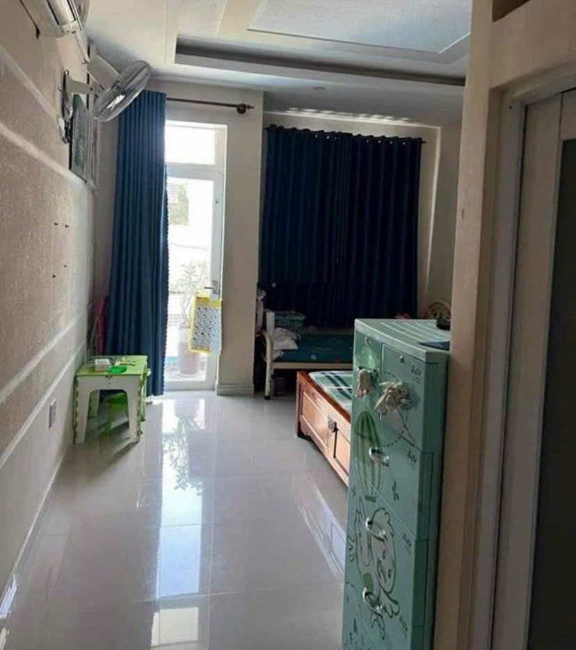 KDC SÔNG ĐÀ NHÀ ĐẸP FULL NỘI THẤT 4 PN 5WC ,Ở +VPCTY + KD ONL GIÁ 16TR