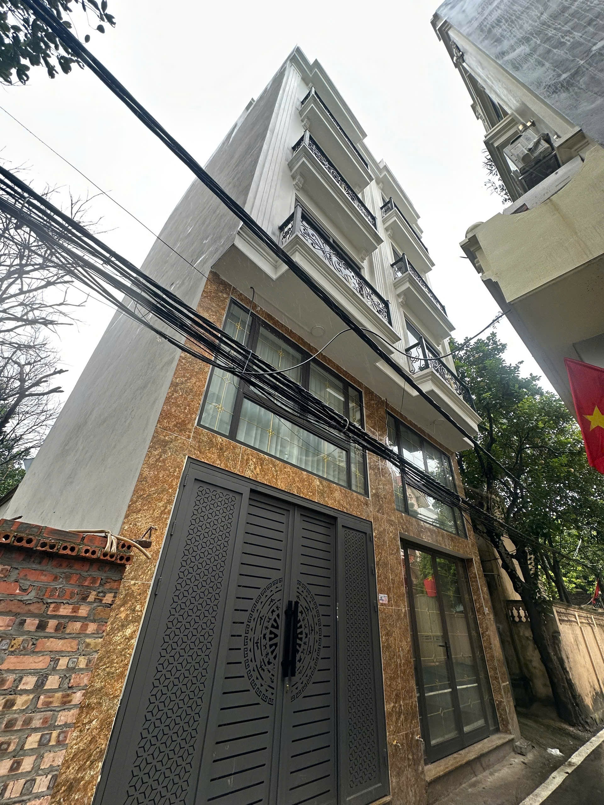 Nhà đẹp Đông La, An Khánh, ô tô qua nhà, đầy đủ nội thất, gần Công Viên Đông La, KĐT Đô Ng 3