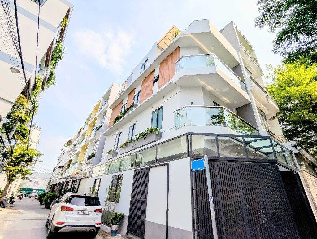 CĂN GÓC THE SUN – 4 TẦNG – SIÊU THOÁNG – 7.7 TỶ 2