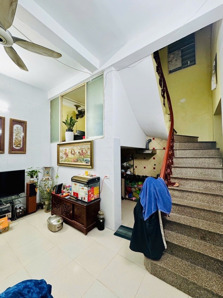 Cần bán Nhà mặt tiền đường Hồng Mai, Phường Bạch Mai, Diện tích 52m², Giá 12 Tỷ 4