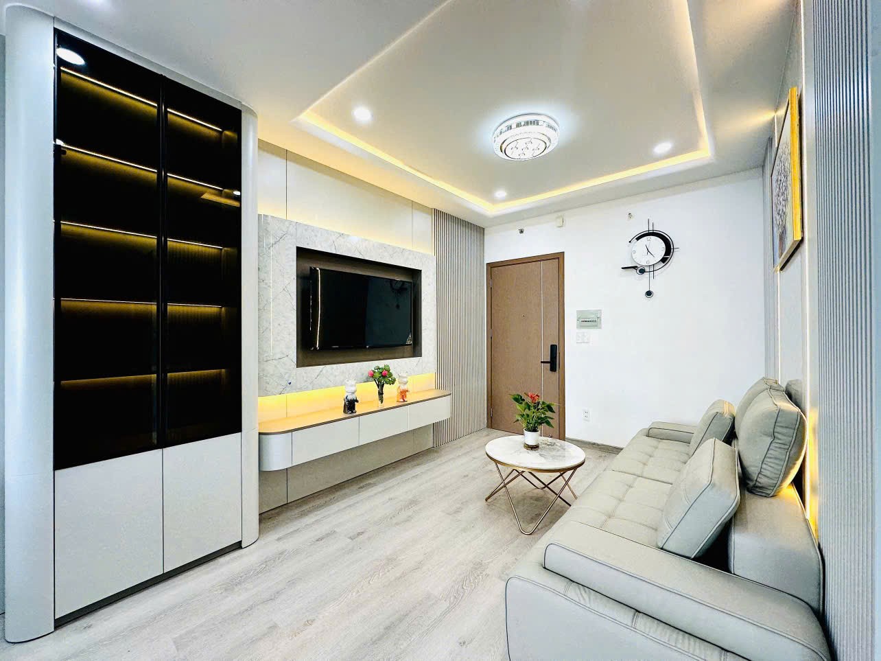 Chủ nhà đành lòng bán căn hộ 724 OC1A Mường Thanh Viễn Triều, giá chỉ 3 tỷ 099 triệu 9