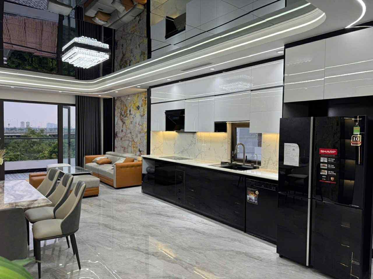 bán nhà lô góc Long Biên, 8 tầng, thang máy, ôtô tránh, kinh doanh, full nội thất 4