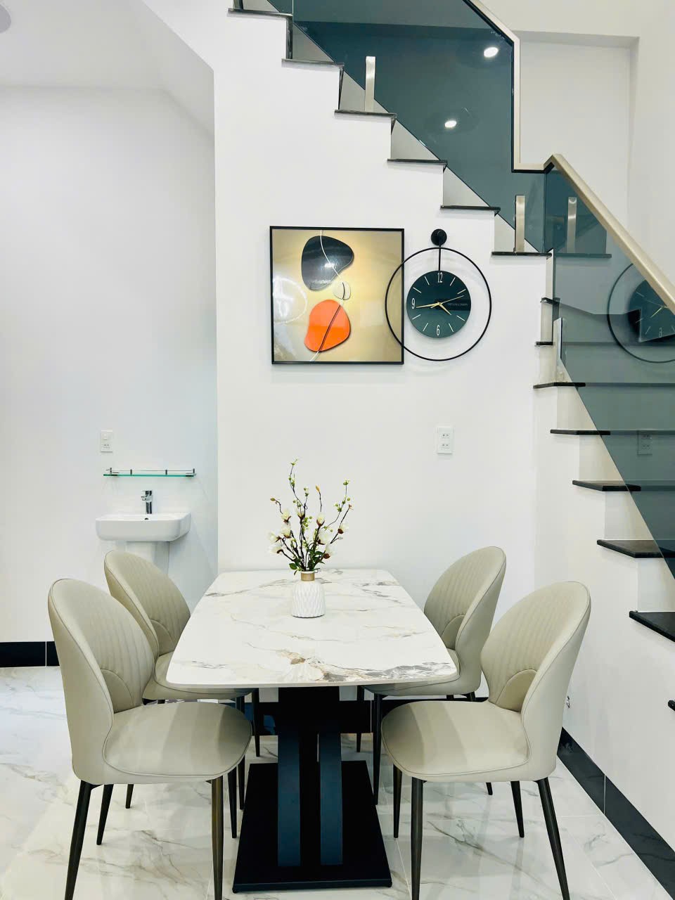 55. Cg. Bán NHÀ PHỐ GỐC 2 MẶT TIỀN – 2 TẦNG, FULL NỘI THẤT – GIÁ 2,85 TỶ 5