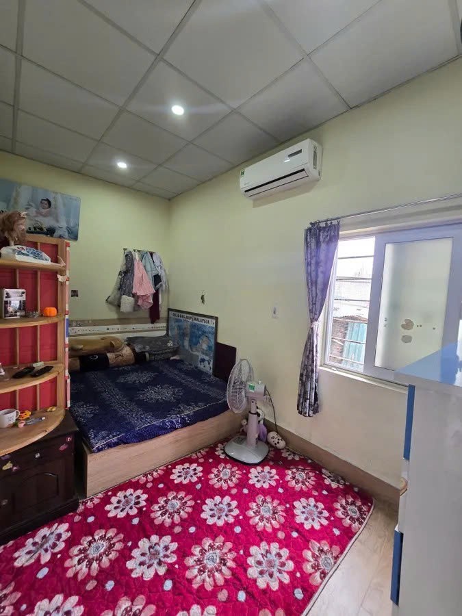 NHANH TAY: GẦN PHỐ ‍- NHÀ CHẮC - GIÁ HIẾMbán nhà THANH XUÂN. 2