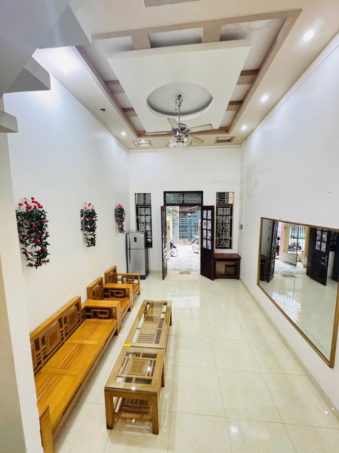 Bán nhà 2.5 tầng ngõ phố Hai Bà Trưng, ph Quang Trung, TP HD, 52m2, mt 4.05m, 3 ngủ, 2.86 tỷ 2