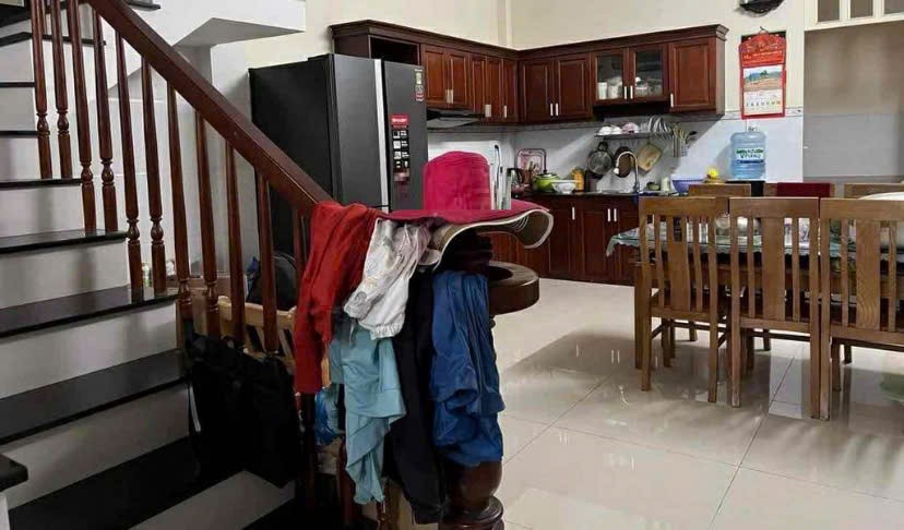 KDC SÔNG ĐÀ NHÀ ĐẸP FULL NỘI THẤT 4 PN 5WC ,Ở +VPCTY + KD ONL GIÁ 16TR 2