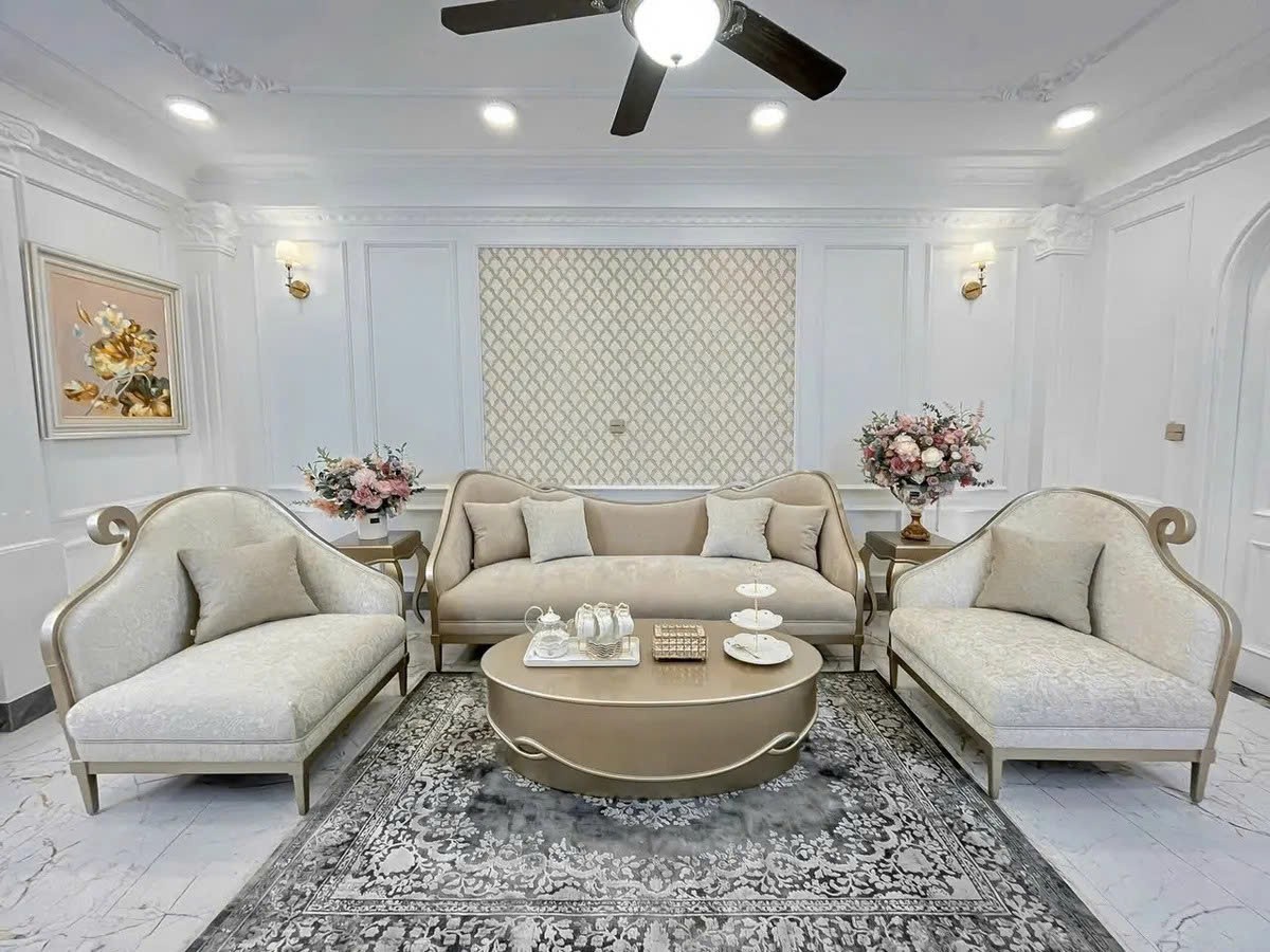 QUÁ HỊN: LÔ GÓC - 3 THOÁNG - Ô TÔ ĐỖ CỬAbán nhà NAM TỪ LIÊM 2