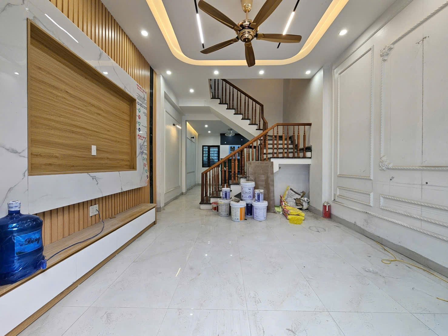 Bán nhà khu Đá Mài, TP Hải Dương, 50m2, 3 tầng, 3 ngủ, đường trước nhà rộng rãi, chỉ 2.x tỷ 2