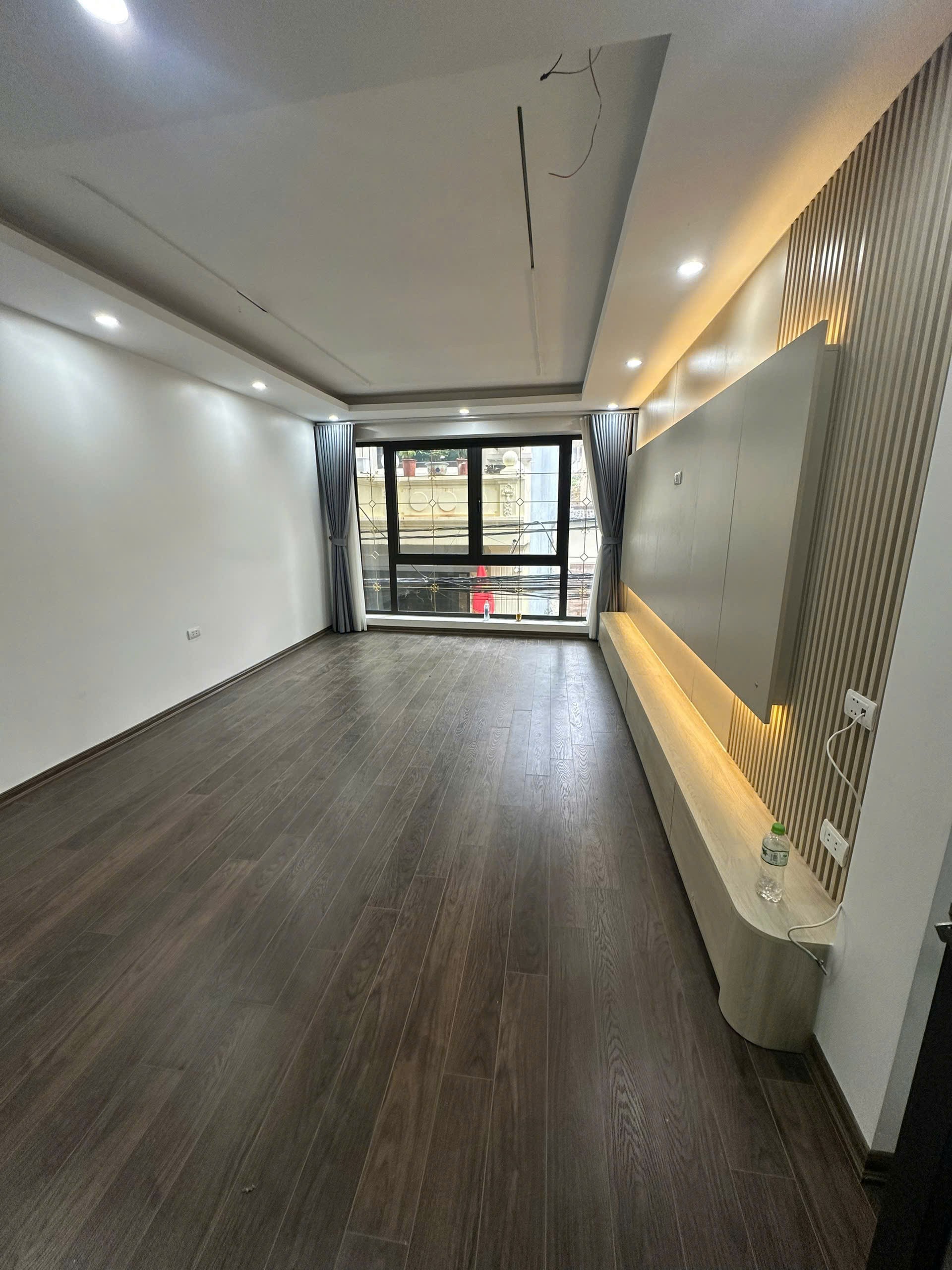 Nhà đẹp Đông La, An Khánh, ô tô qua nhà, đầy đủ nội thất, gần Công Viên Đông La, KĐT Đô Ng 4