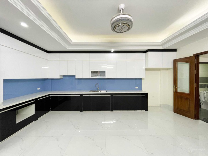 Bán nhà đẹp Vân Côn, An Khánh 42M 4 Tầng, 4 ngủ, ngõ rộng ô tô đỗ giá 3.9 tỷ 2