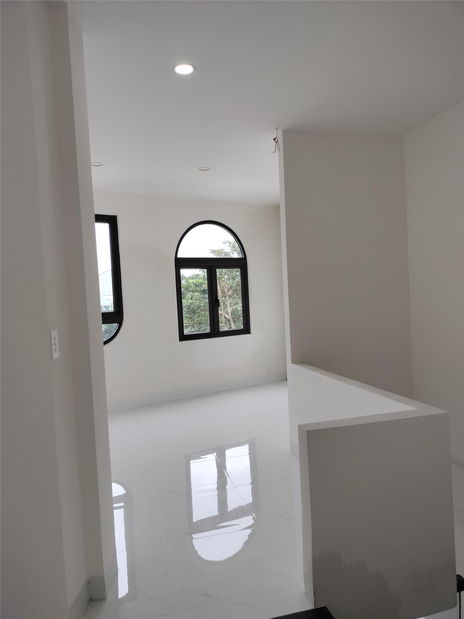 NHÀ 2 TẦNG MỚI – FULL NỘI THẤT – KIỆT Ô TÔ CMT8 – CHỈ 3,45 TỶ! 4