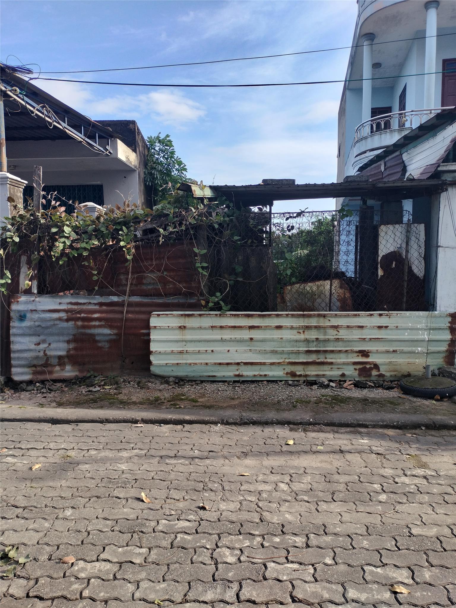 BÁN ĐẤT MẶT TIỀN TRƯỜNG SƠN – CẨM LỆ  106m²  GIÁ CHỈ 3,9 TỶ!