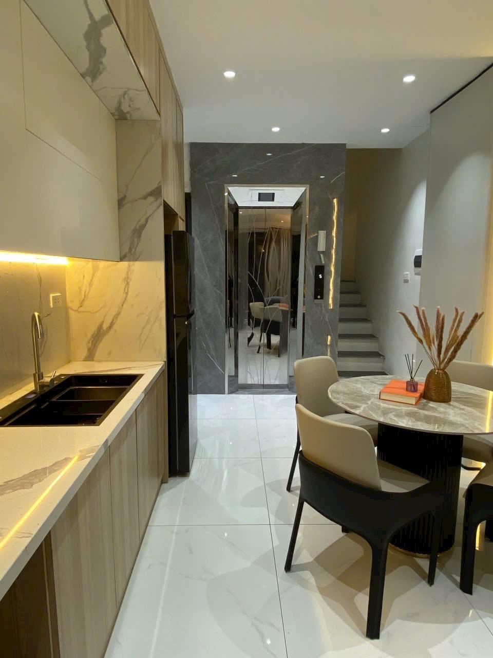 BÁN NHÀ MẬU LƯƠNG HÀ ĐÔNG 5 TẦNG LÔ GÓC THANG MÁY NHỈNH 7 TỶ FULL NỘI THẤT 3