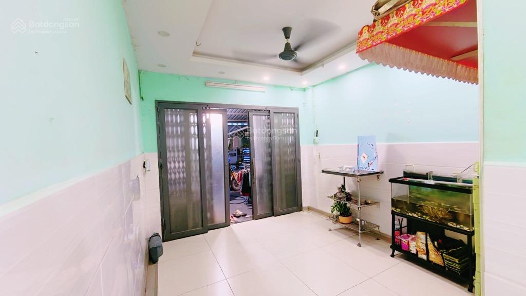 Bán Nhà Lạc Long Quân 40m² chỉ 3.6Tỷ