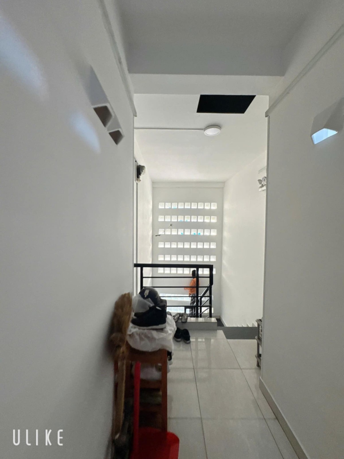 183,3 TRIỆU/m2 - CHDV 19 PHÒNG - DOANH THU 120TR/THÁNG - ĐỐI DIỆN TOÀ NHÀ VIETTEL CMT8 4