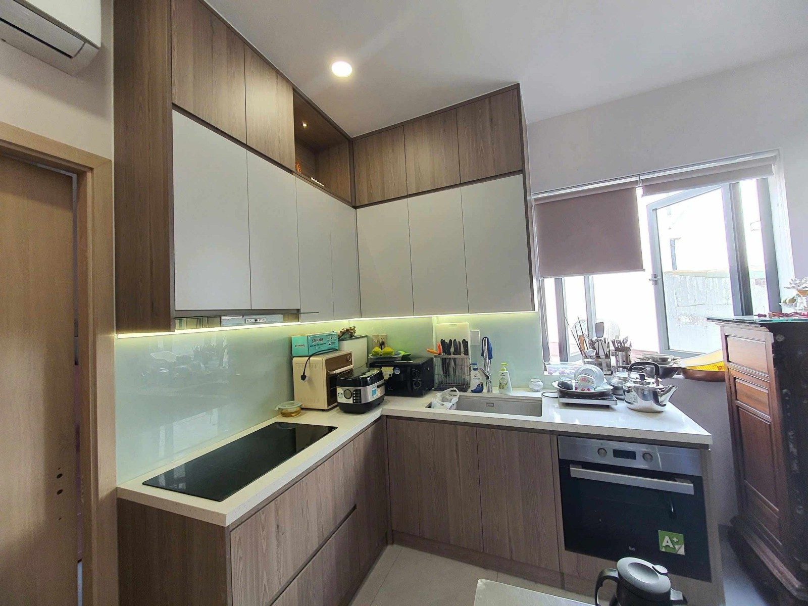 NHÀ ĐẸP 81m2 NỞ HẬU TÀI LỘC - 6 TẦNG 14 CHDV DÒNG TIỀN 70TR/THÁNG - CHỢ BÀ CHIỂU 11