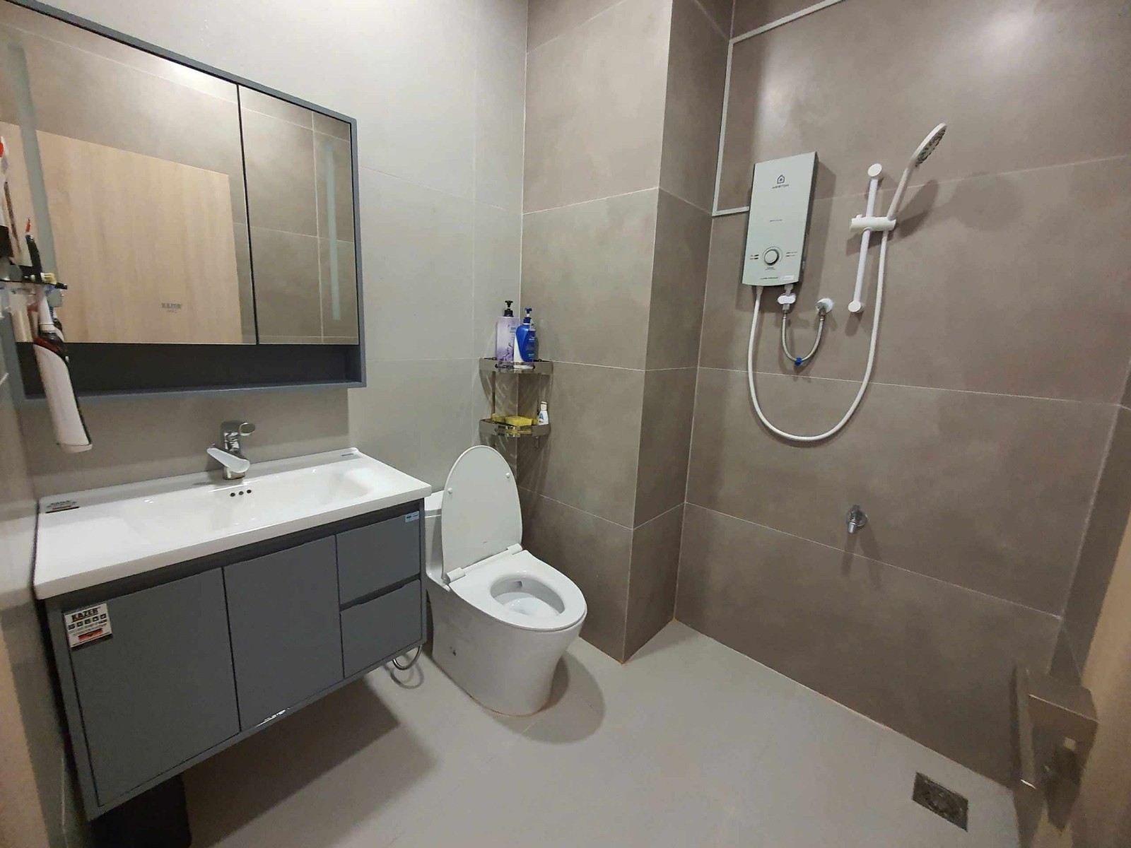 NHÀ ĐẸP 81m2 NỞ HẬU TÀI LỘC - 6 TẦNG 14 CHDV DÒNG TIỀN 70TR/THÁNG - CHỢ BÀ CHIỂU 9