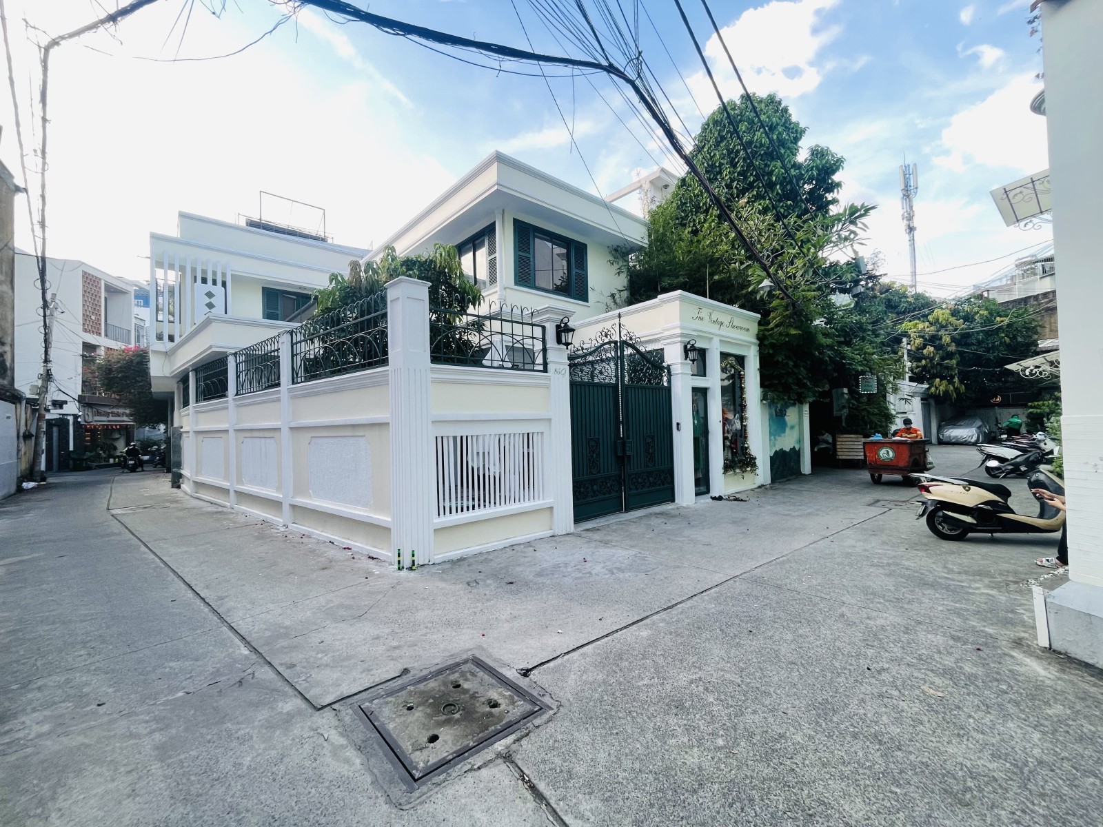 NHÀ 4 TẦNG - 2 MẶT TIỀN Q1 - 148m2 - ĐANG THUÊ KHOÁN 120TR/THÁNG - GIÁ 32 TỶ