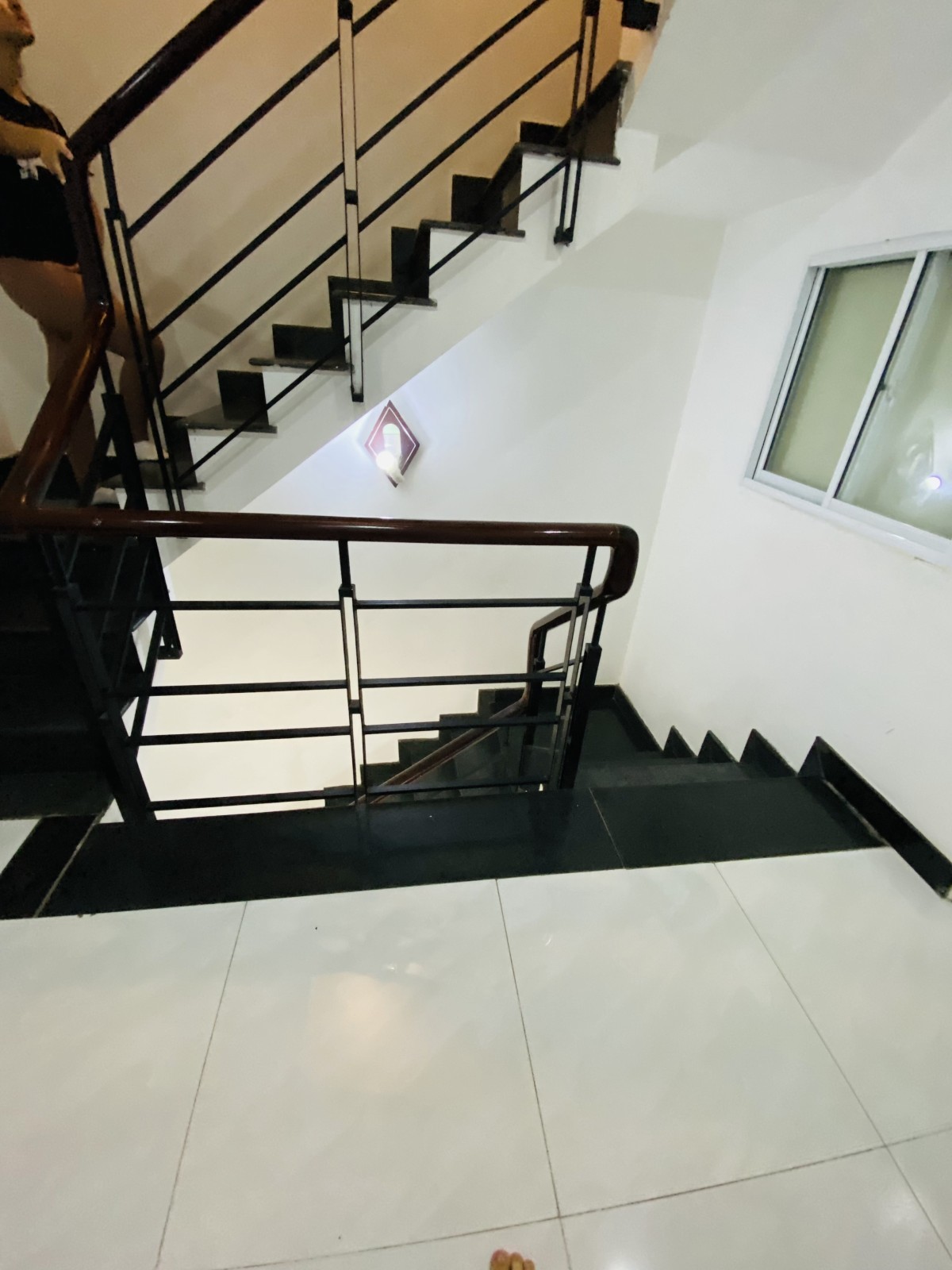 NHÀ ĐẸP 5 TẦNG 72m2 - 8 PHÒNG HXH PHÙNG VĂN CUNG - DÒNG TIỀN 40TR/THÁNG - 11.6 TỶ 11