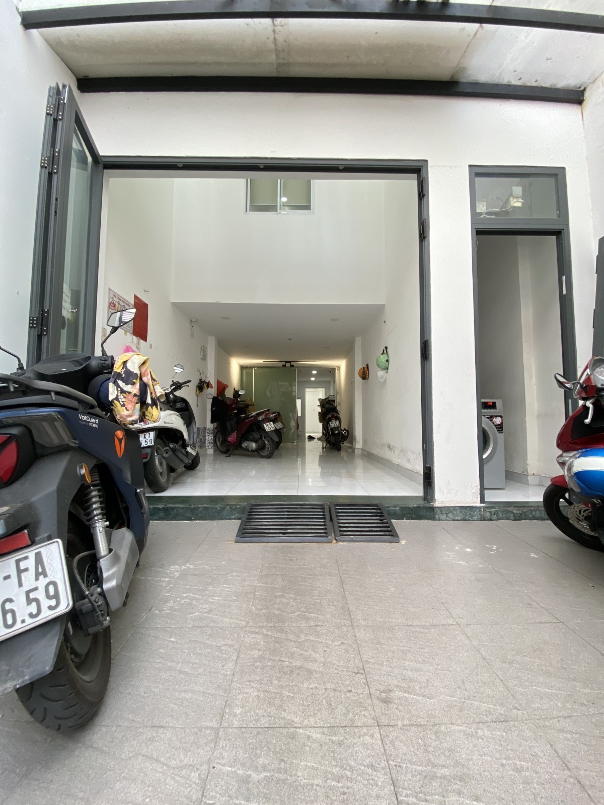 NHÀ ĐẸP 5 TẦNG 72m2 - 8 PHÒNG HXH PHÙNG VĂN CUNG - DÒNG TIỀN 40TR/THÁNG - 11.6 TỶ 8