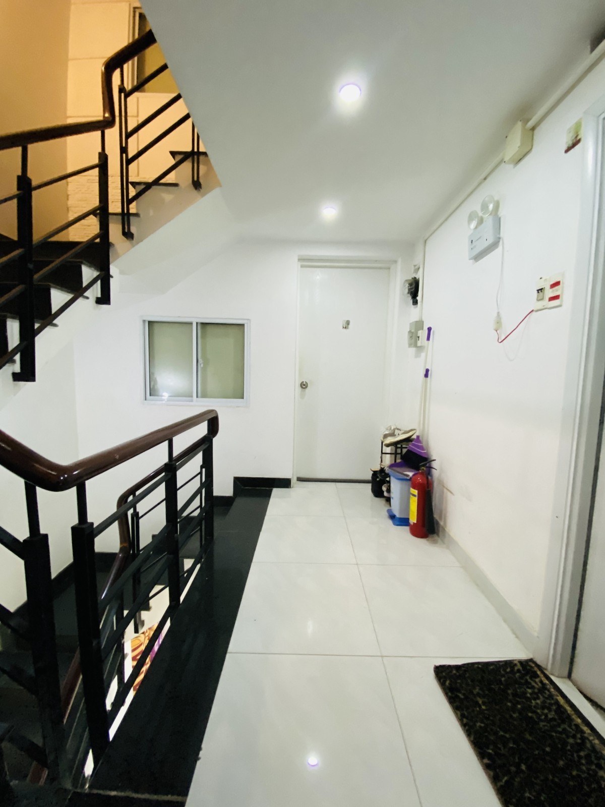 NHÀ ĐẸP 5 TẦNG 72m2 - 8 PHÒNG HXH PHÙNG VĂN CUNG - DÒNG TIỀN 40TR/THÁNG - 11.6 TỶ 2