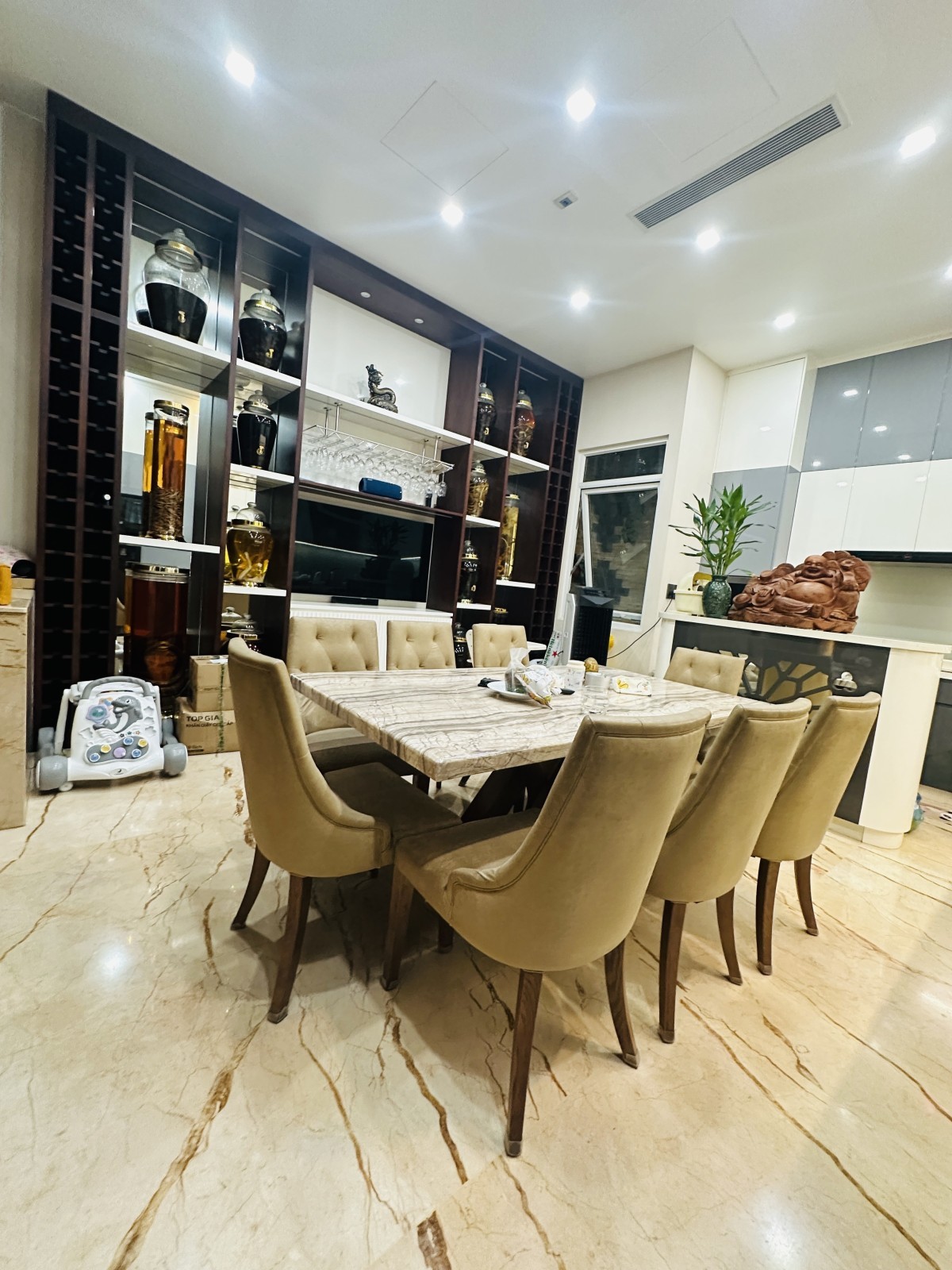 NHÀ ĐẸP 5 TẦNG THÍCH QUẢNG ĐỨC - NỘI THẤT CAO CẤP + GARA Ô TÔ - 87M² (5×17) VUÔNG A4 - 22 TỶ 4