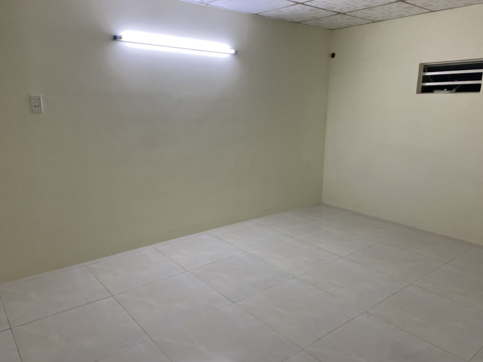 BÁN NHÀ KIỆT TÔN ĐẢN – GÁC LỬNG ĐÚC – 2PN – GIÁ CHỈ 2,68 TỶ! 4