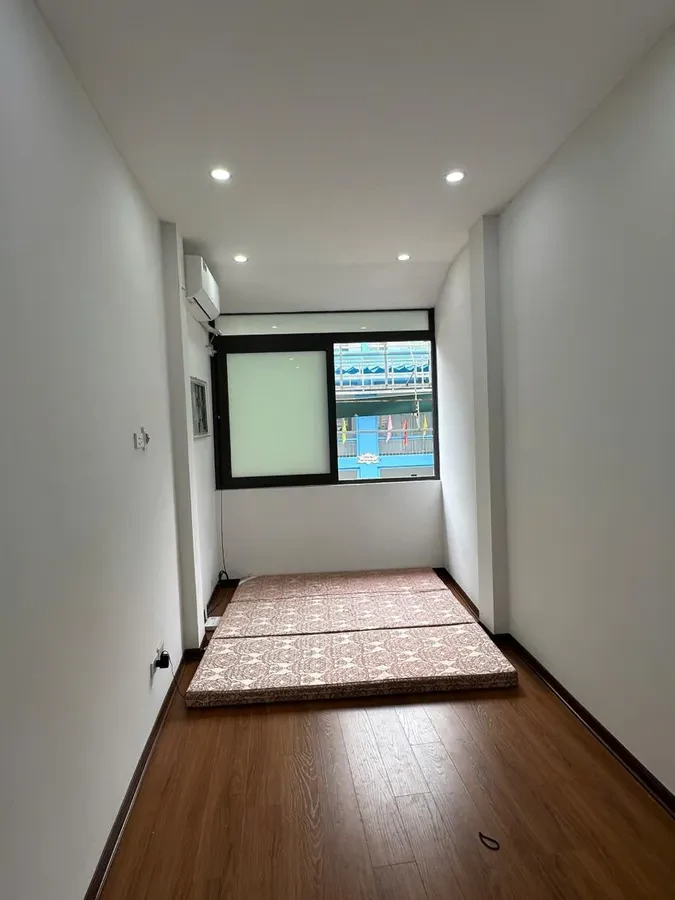 Bán Nhà Trại Cá 17/20m2. 5 tầng. mặt tiền 2.3m. giá 5.6 tỷ Hai Bà Trưng Hà Nội 4