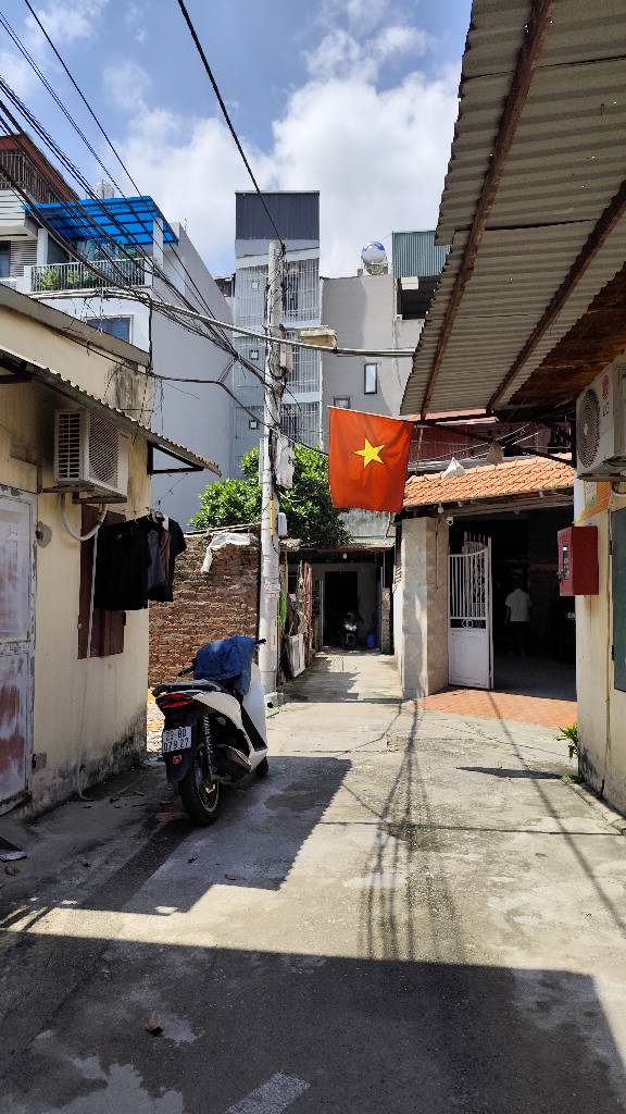 Bán đất Phố Trạm 50m x 4 vuông vắn, oto vào đất hơn 9 tỷ TL. LH 0936123469 3