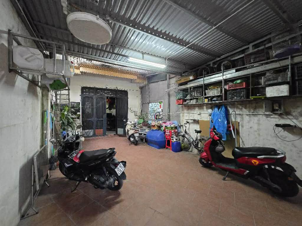 bán nhà mặt phố Phan Đăng Lưu, 1 mặt ôtô tránh, vỉa hè rộng, đón đầu cầu Đuống 2 đang khởi công 4