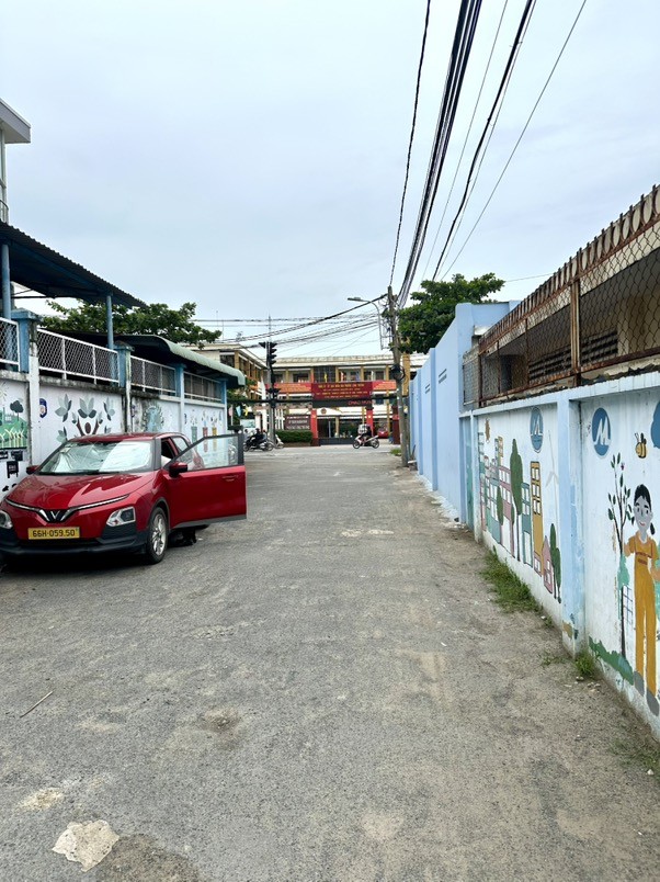 Bán nhà, Nguyễn Duy Trinh, Hẻm ô tô, 120m2, giá 5.6 tỷ 3