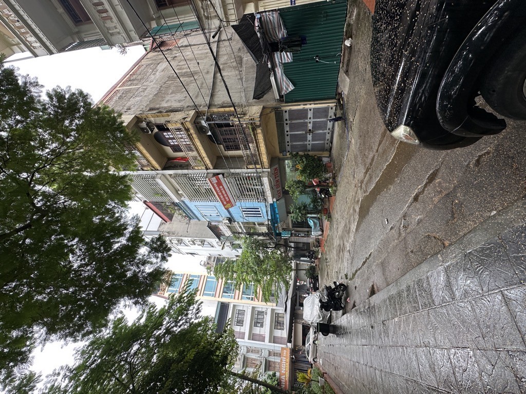 Cần bán Đất đường Đền Lừ, Phường Hoàng Văn Thụ, Diện tích 40m², Giá 18.6 Tỷ