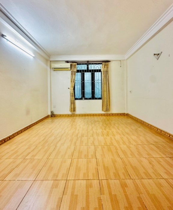 Bán nhà Kim Giang, Thanh Trì, Ô tô, Lô góc, 25m2, 5.76 tỷ(MTG) 2