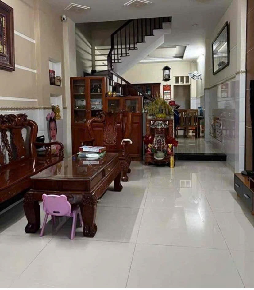 KDC SÔNG ĐÀ NHÀ ĐẸP FULL NỘI THẤT 4 PN 5WC ,Ở +VPCTY + KD ONL GIÁ 16TR 3