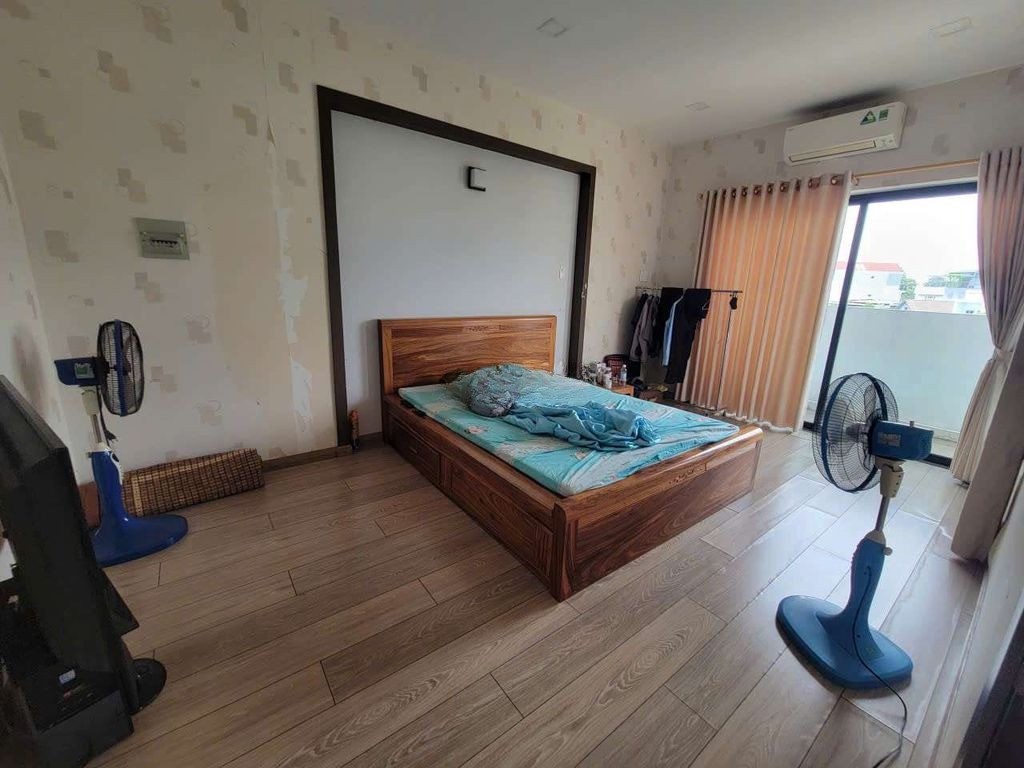 CHO THUÊ BIỆT THỰ KDC AN NINH NGAY VEN SÔNG GIGAMALL 5PN ,500M2 ,40TR 6