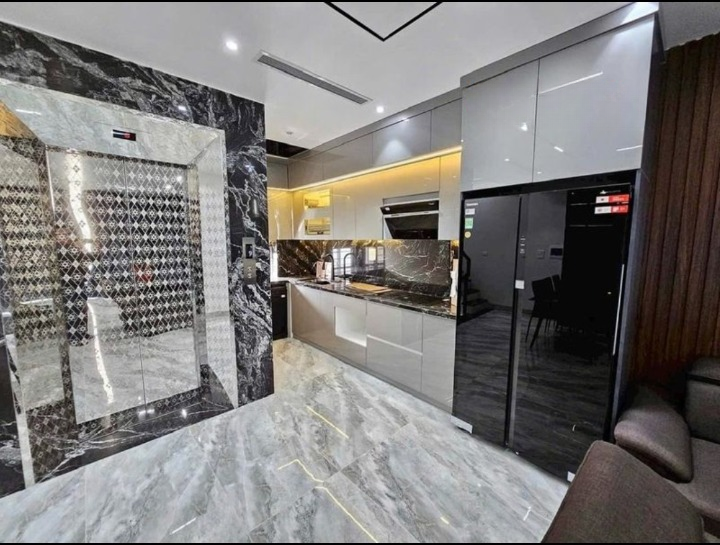 Bán nhà Vân Côn, Hoài Đức 40M 5 Tầng, Gara ô tô đỗ cửa, thang máy kinh doanh nhỉnh 6 tỷ 3