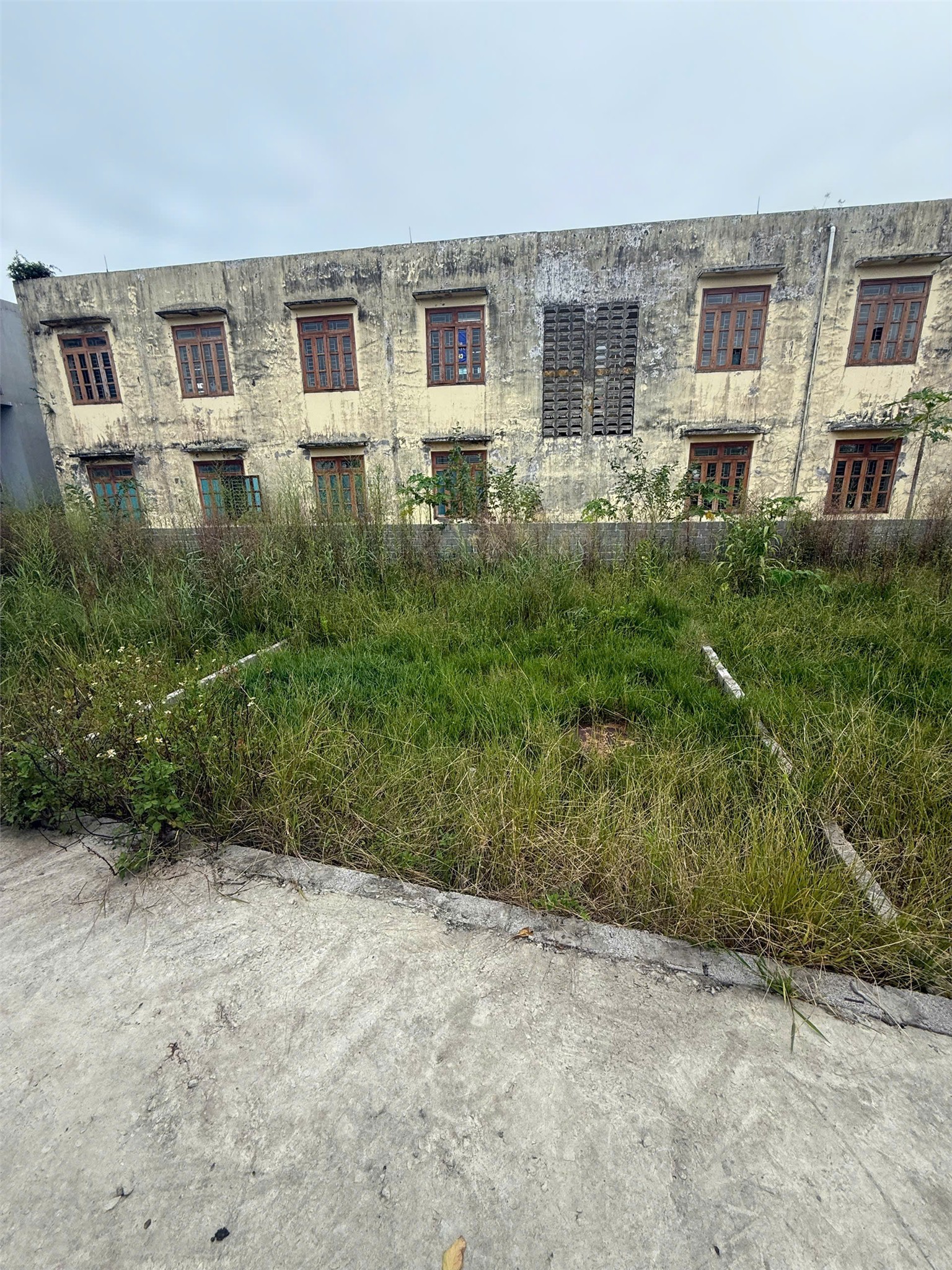 GIÁ HIẾM – LÔ NHỎ TRUNG TÂM HOÀ NGHĨA, NGÕ 2.5M  ZALO 0567 222 555 5