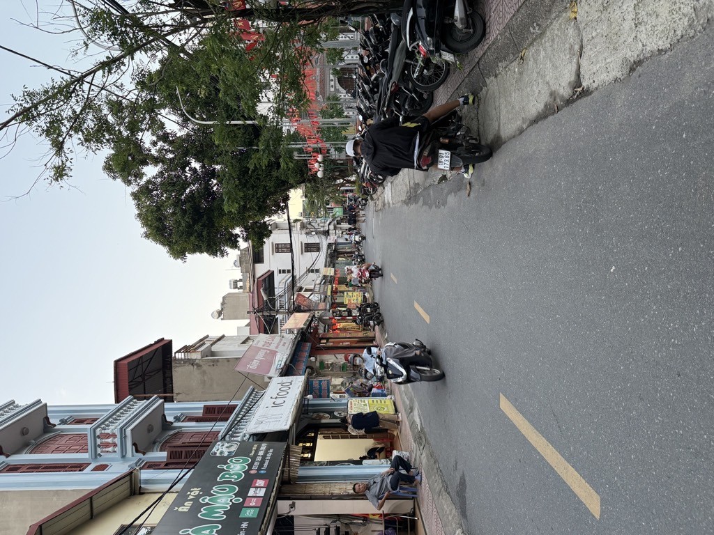 Bán đất Việt Hưng, mặt phố kinh doanh 66m vuông vắn, giá chỉ 14 tỷ còn tl. LH 0936123469 2